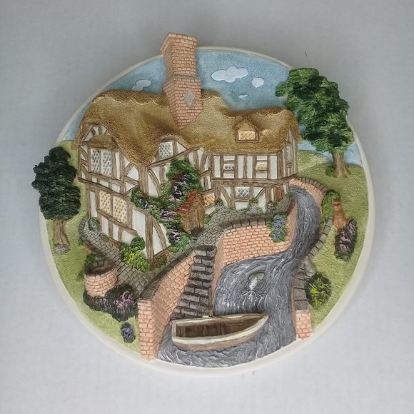 David Winter Cottages "On The Riverbank" Wall Hanging Plate 3-D Art - Picture 1 of 5